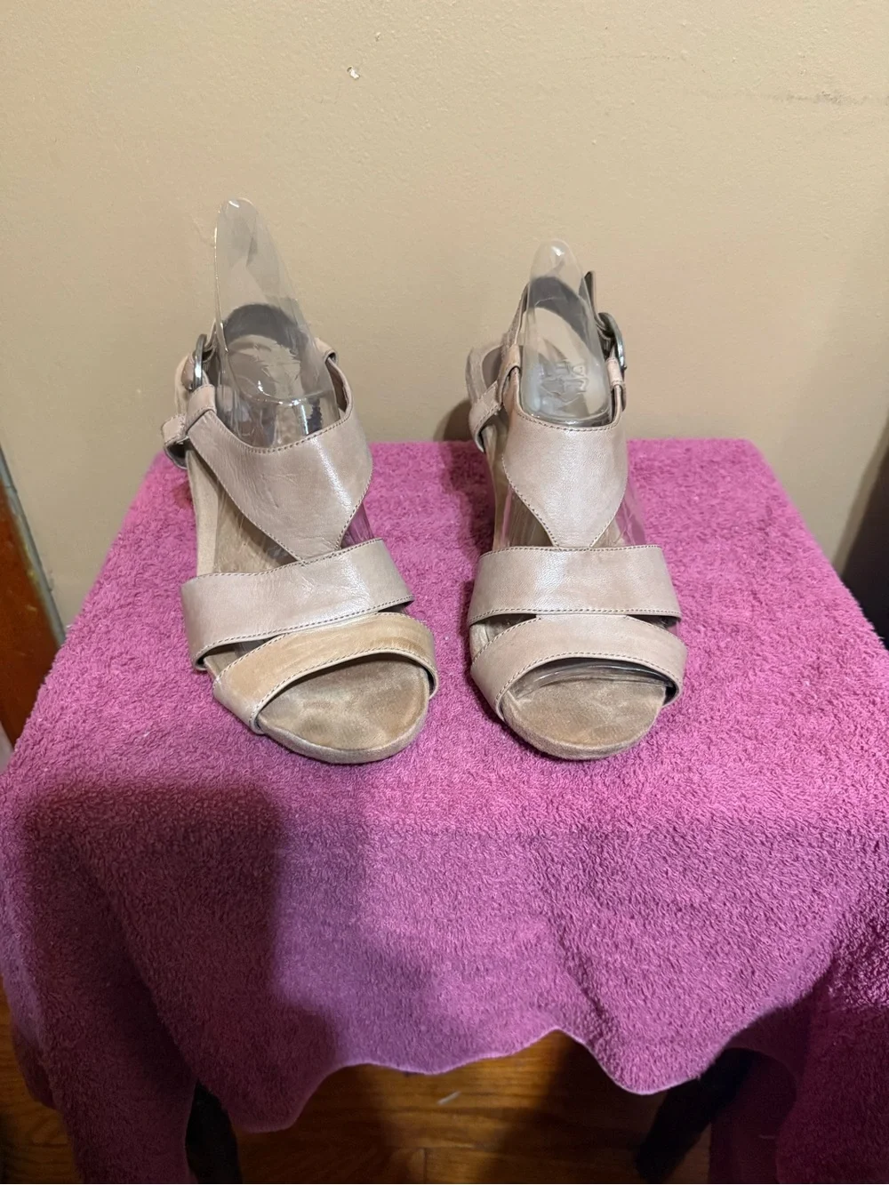 Dr. Scholl's Beige/Tan Leather Open-Toe Sandals